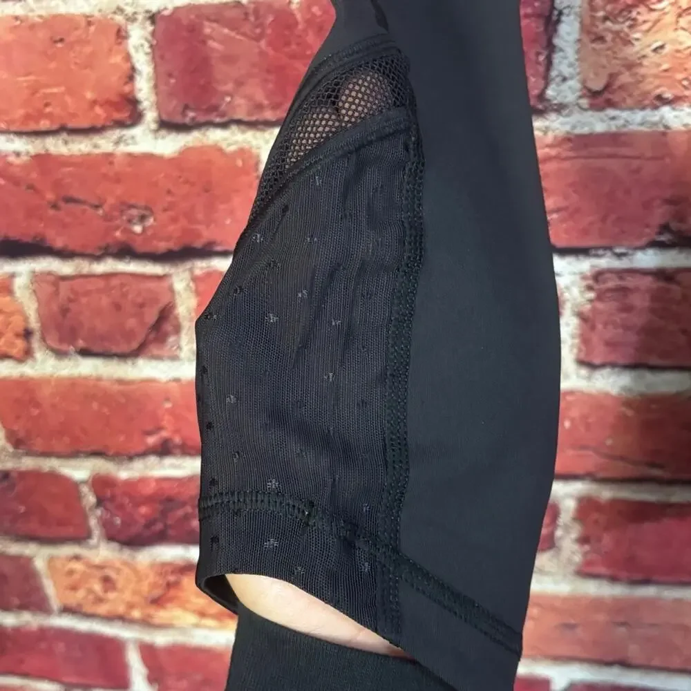 Lululemon size 6 - Picture 4 of 10